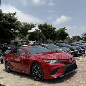 Toyota Camry 2020 Red