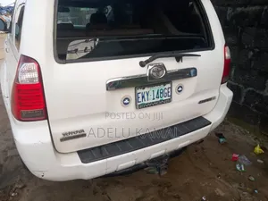 Toyota 4-Runner 2008 White