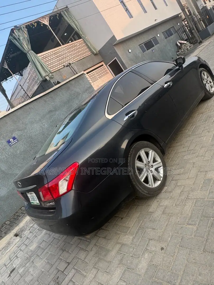 Lexus ES 350 2010 Gray