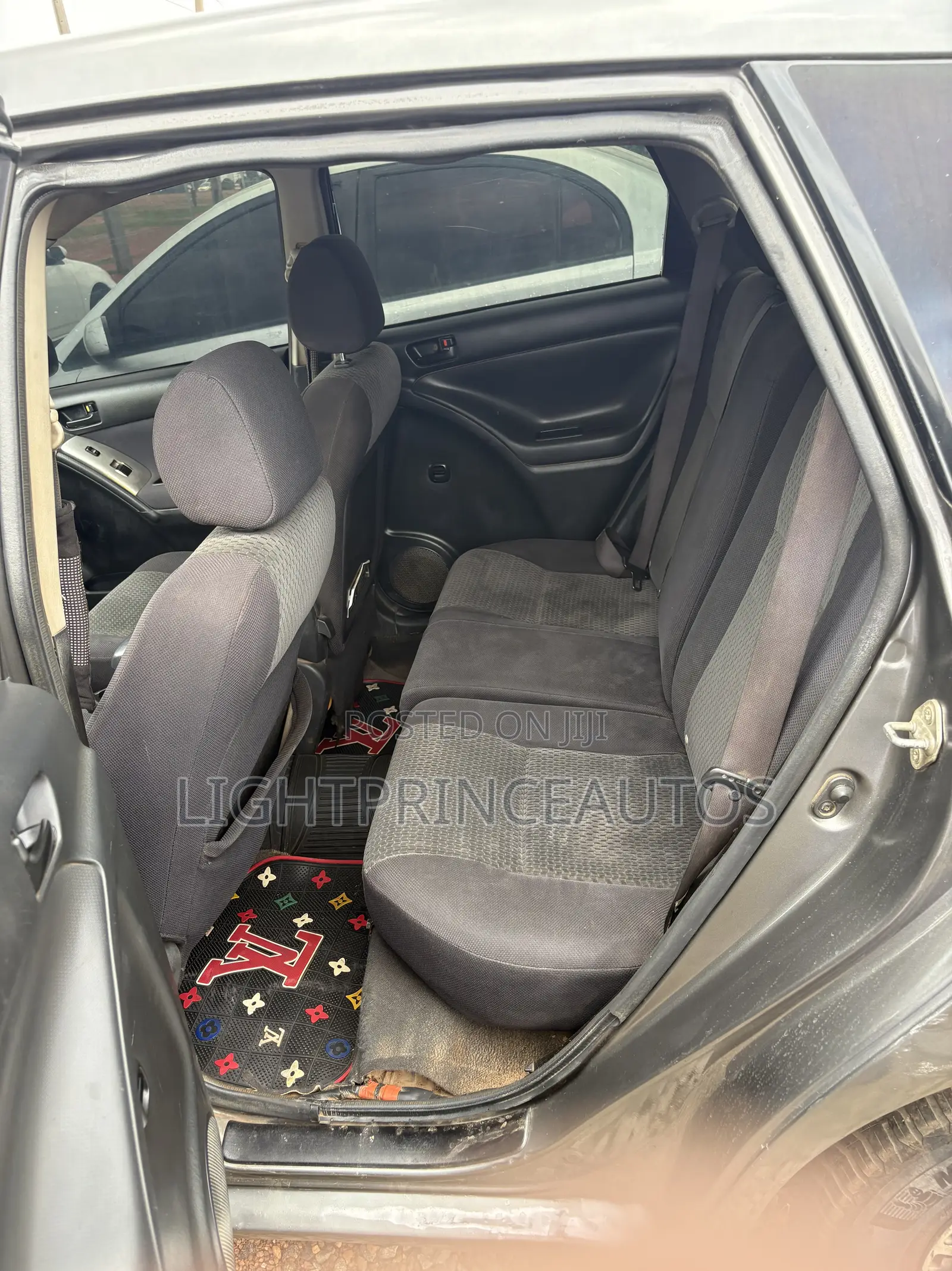 Toyota Matrix 2006 Gray