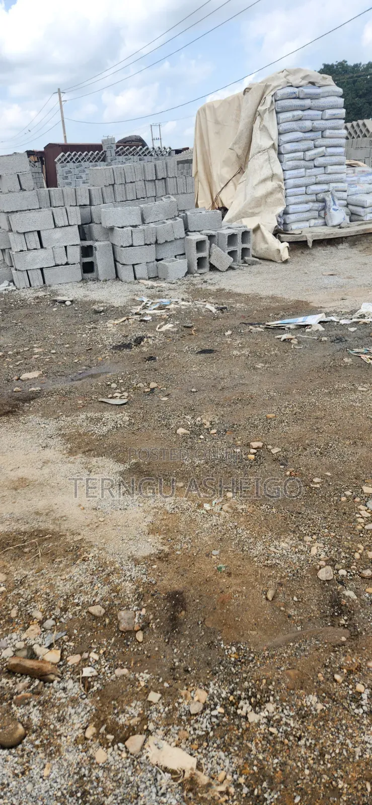 We Distributor and Blocks