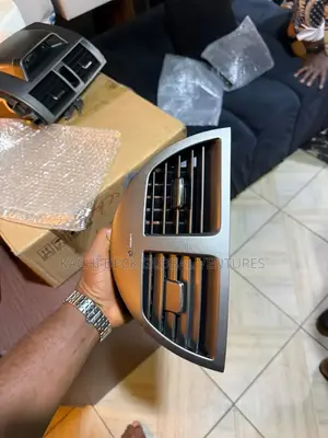 Es350 AC Vent