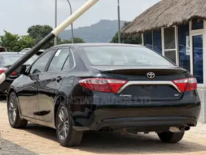 Toyota Camry 2016 Black