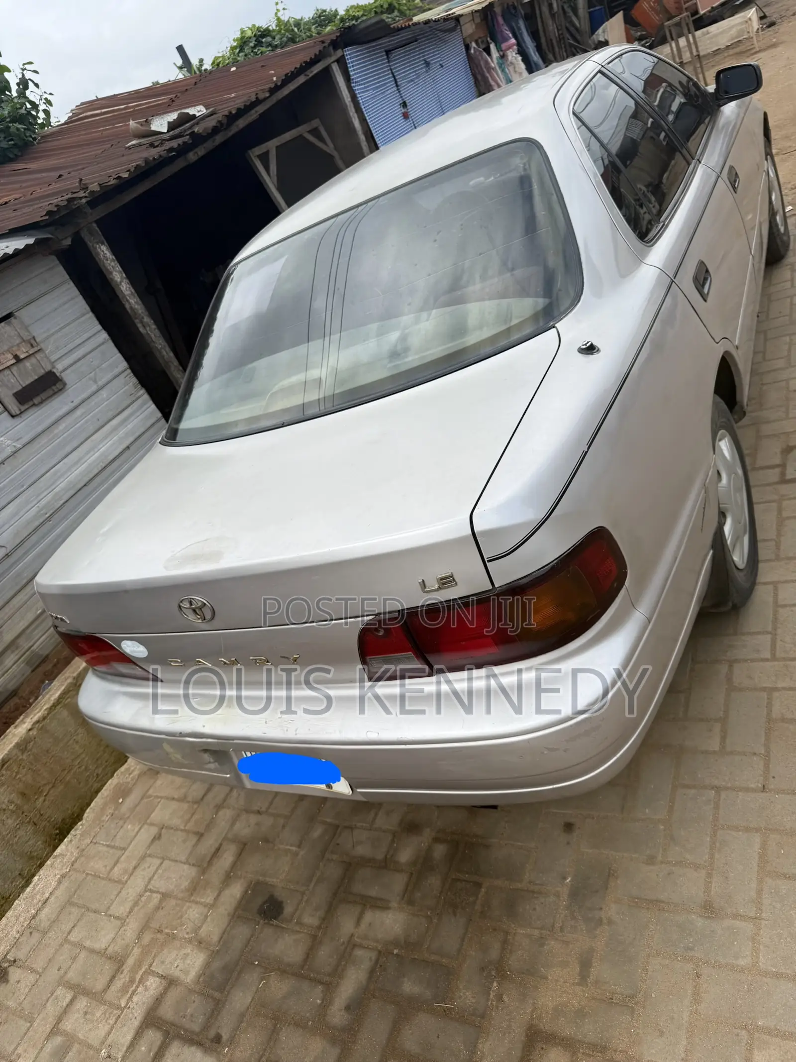 Toyota Camry Automatic 1999 Silver