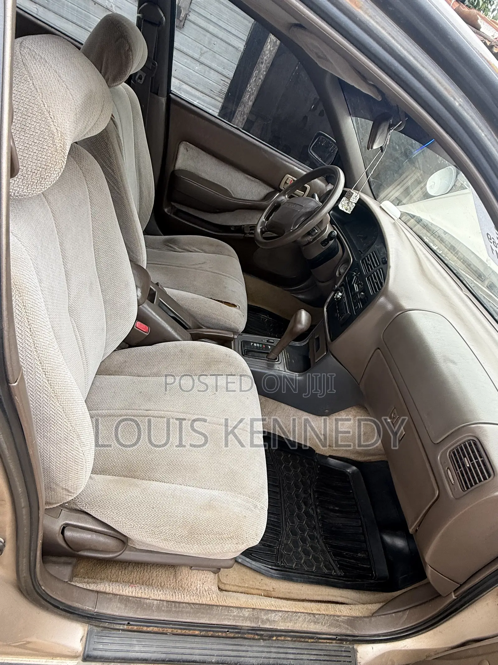 Toyota Camry Automatic 1999 Silver