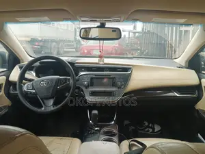 Toyota Avalon 2014 White