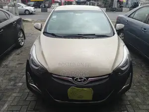 Hyundai Elantra 2012 Beige