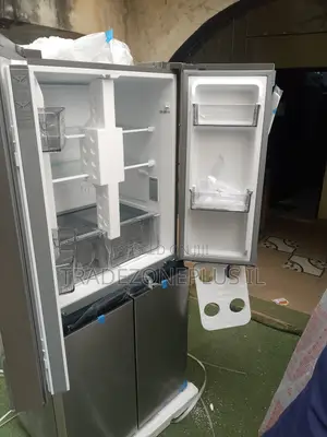 Contemporary RQ-54WC Kitchen Refrigerator