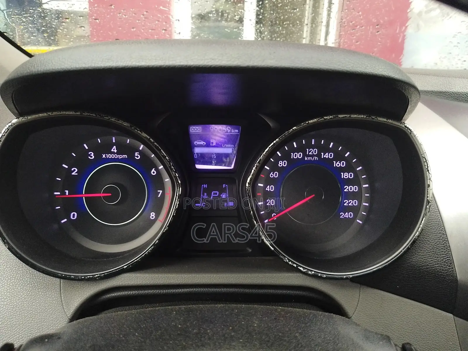 Hyundai Elantra 2012 Beige