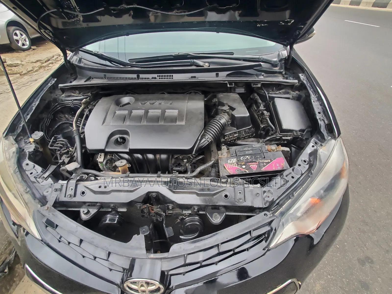 Toyota Corolla 2015 Black