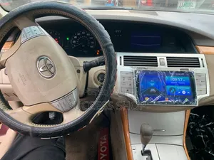 Toyota Avalon 2006-2010 Android Stereo With Reverse Camera