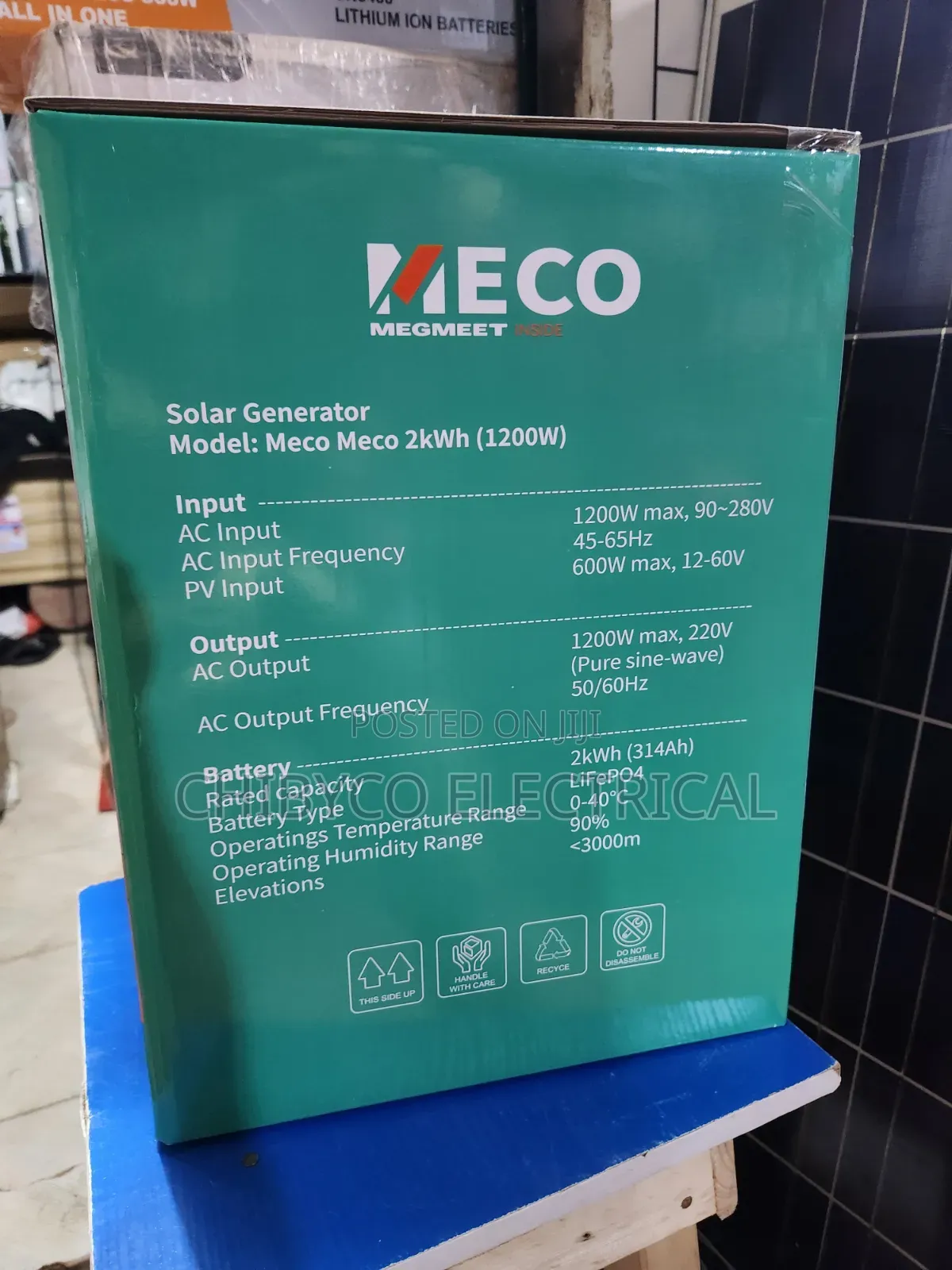 2kwh MECO Solar Generator