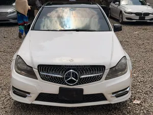 Mercedes-Benz C300 2012 White