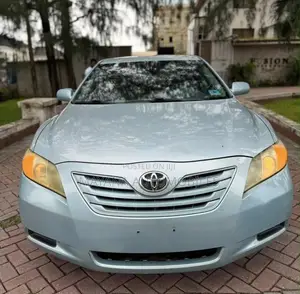 Toyota Camry LE 4dr Sedan (2.4L 4cyl 5A) 2008 Blue
