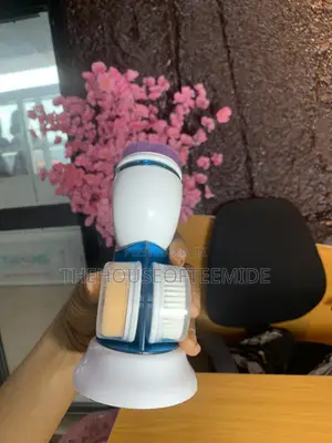 Face Cleaning Brush
