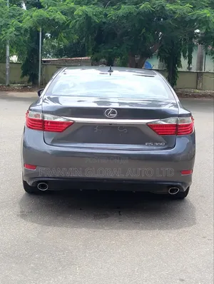 Lexus ES 2014 Gray