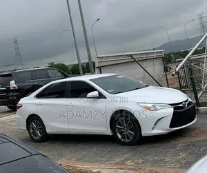 Toyota Camry 2016 White