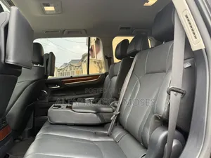 Lexus LX 570 AWD 2018 Black