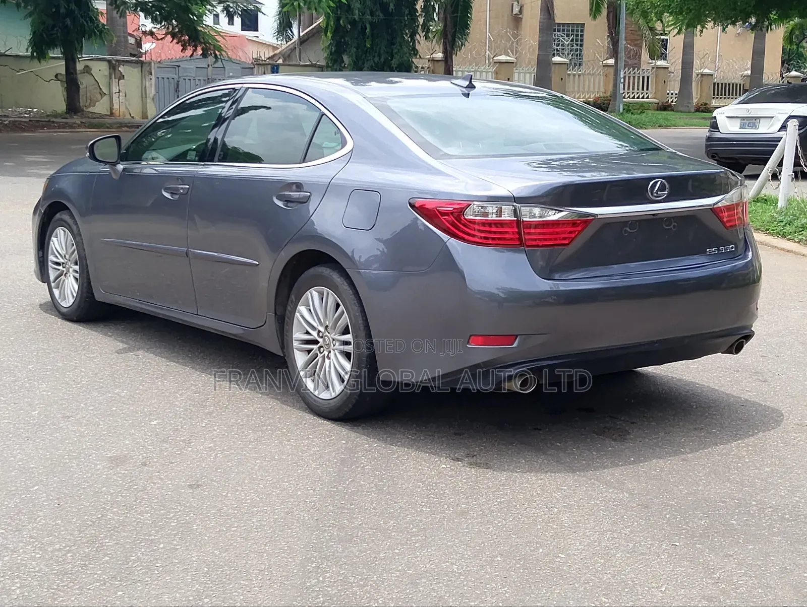 Lexus ES 2014 Gray