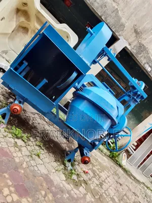 Concrete Mixer With Lifting Hoist