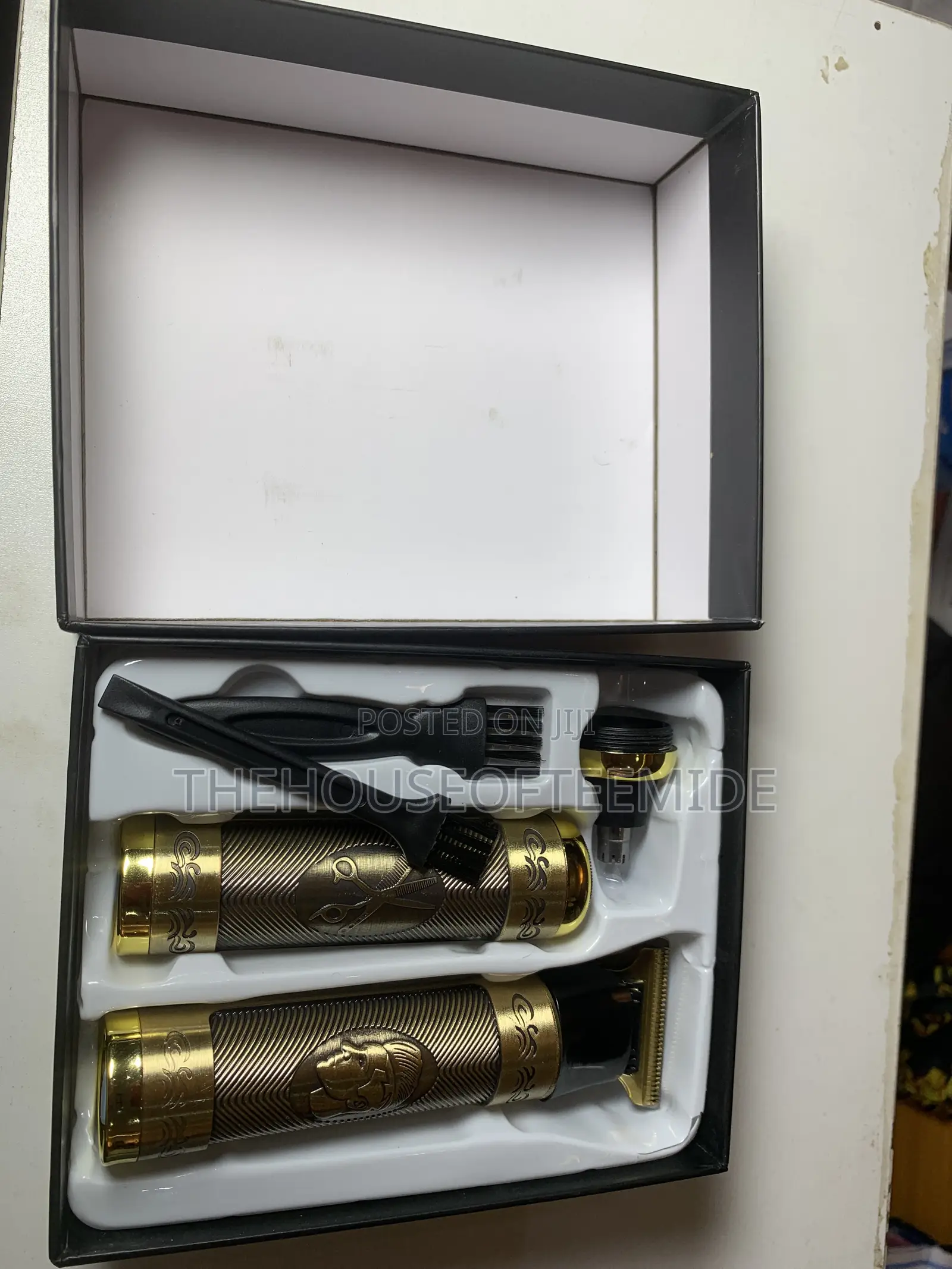 Grooming Set
