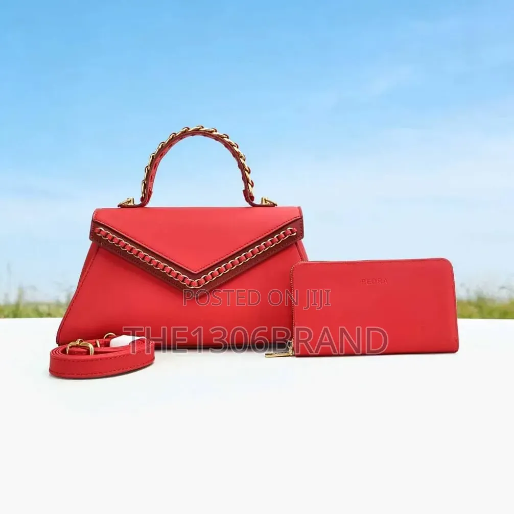 Pedra Handbag
