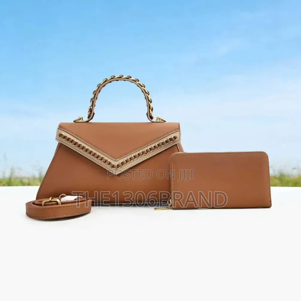 Pedra Handbag