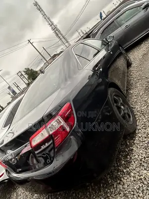Toyota Camry XLE V6 4dr Sedan (3.5L 6cyl 6A) 2012 Black