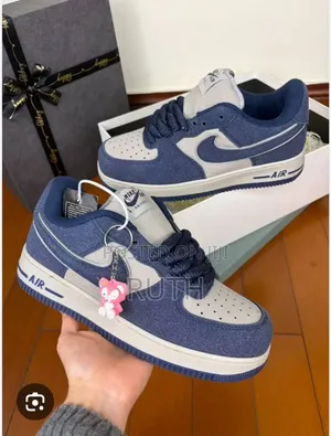Stylish Unisex Casual Sports Shoes
