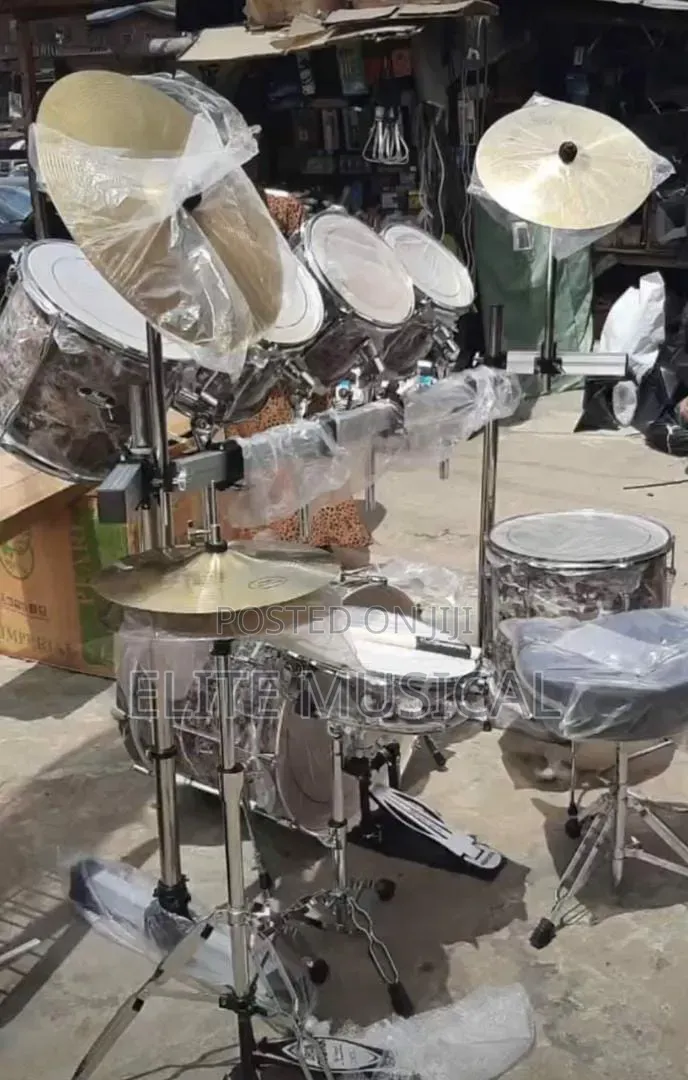 High Quality Yamaha 7 Set Dem Drums