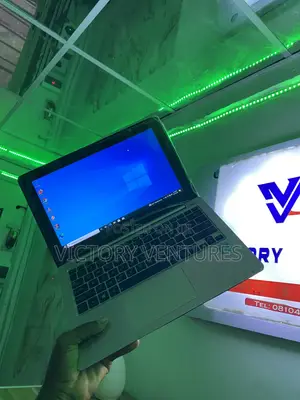 Laptop Asus VivoBook S200E 4GB Intel Core i3 HDD 500GB