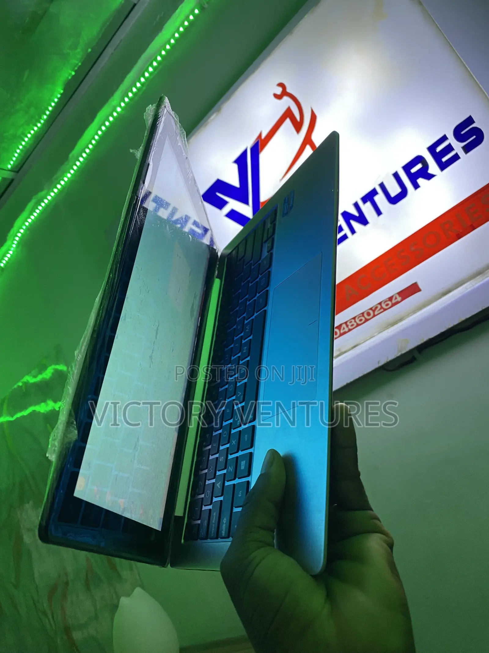 Laptop Asus VivoBook S200E 4GB Intel Core i3 HDD 500GB