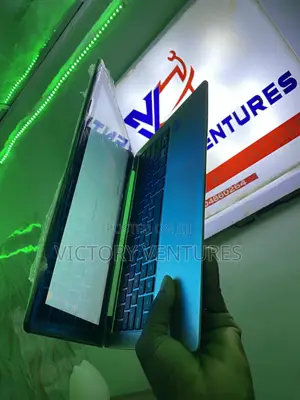Laptop Asus VivoBook S200E 4GB Intel Core i3 HDD 500GB
