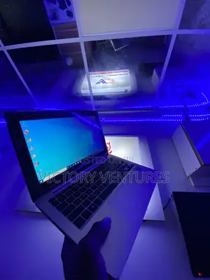 Laptop Asus VivoBook S200E 4GB Intel Core i3 HDD 500GB
