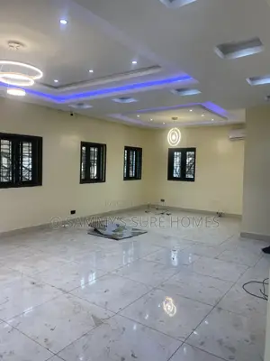 4bdrm Duplex in Wid Estate Idu for rent