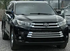 Toyota Highlander Limited Platinum 4x4 V6 (3.5L 6cyl 8A) 2018 Black