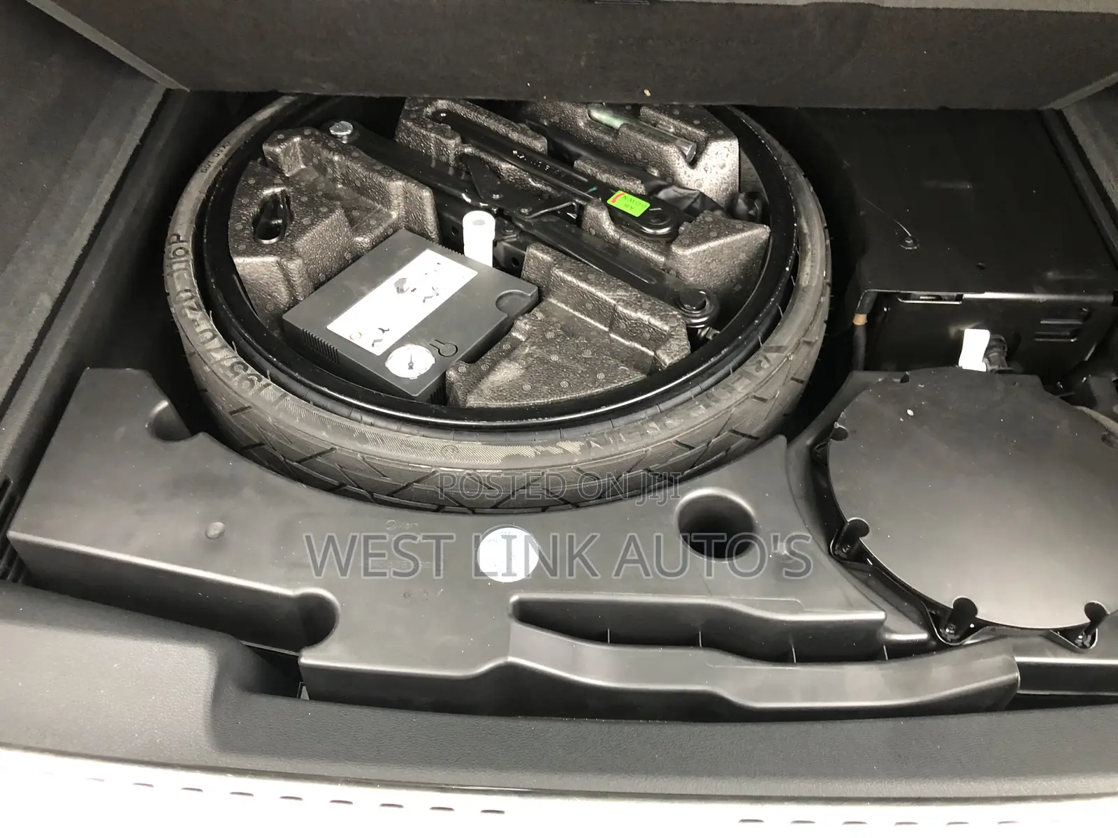 Audi Q8 2022 Blue