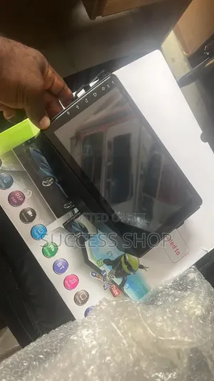 Toyota Rav4 2007-2012 Android Screen With Reverse Camera