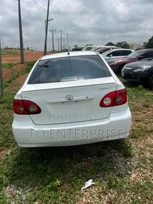 Toyota Corolla 2006 White