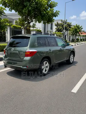 Toyota Highlander Limited 2010 Green