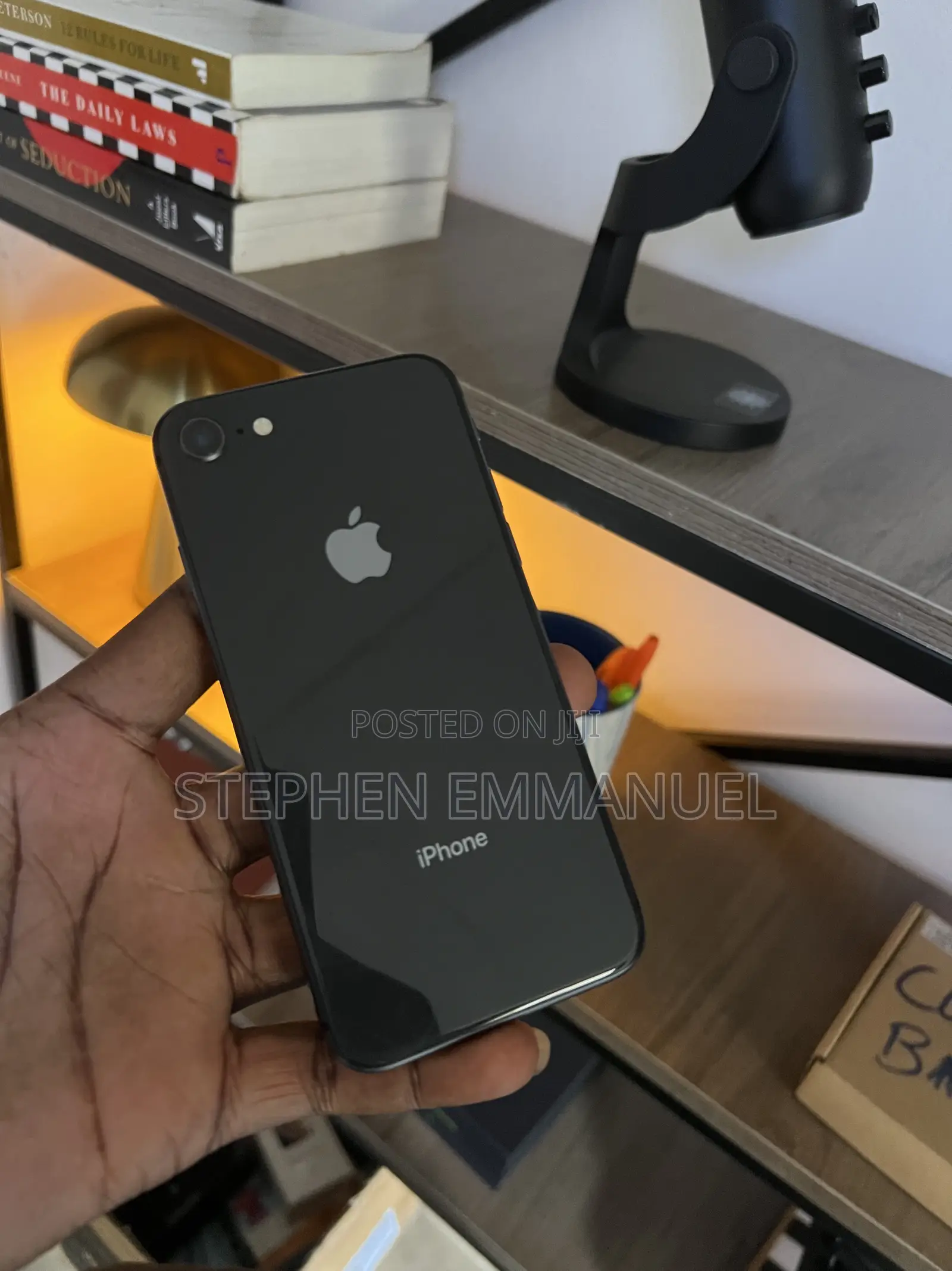Apple iPhone 8 64 GB Black