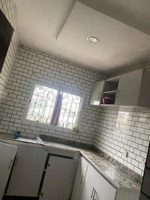 2bdrm Block of Flats in Yidi, Akala Express for rent