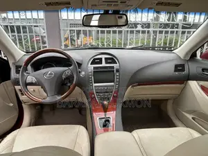 Lexus ES 350 2012 Red