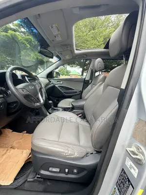 Hyundai Santa Fe 2016 Silver