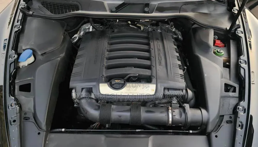 Porsche Cayenne 2014 Black