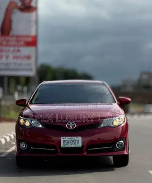 Toyota Camry SE Limited Edition 4dr Sedan (2.5L 4cyl 6A) 2012 Red