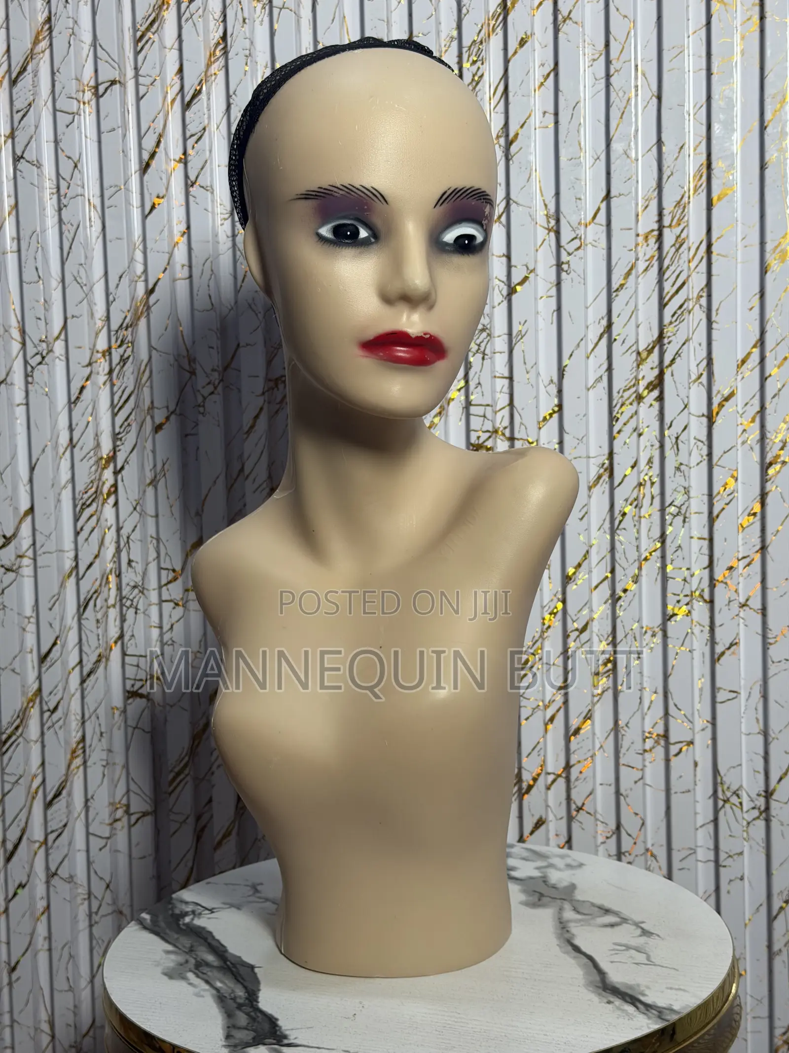 Mannequin Head
