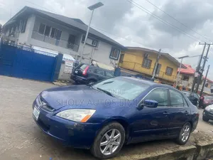 Honda Accord 2004 Blue