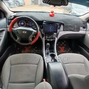 Hyundai Sonata 2013 Blue