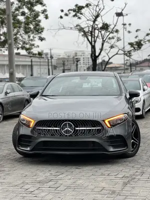 Mercedes-Benz A-Class Base A 220 AWD 4MATIC 2020 Gray